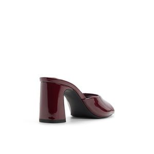 Anneli \ Heeled Sandals