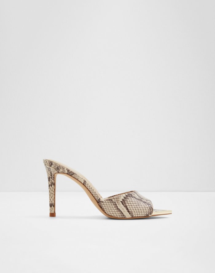 Anniebrilden / Heeled Sandals