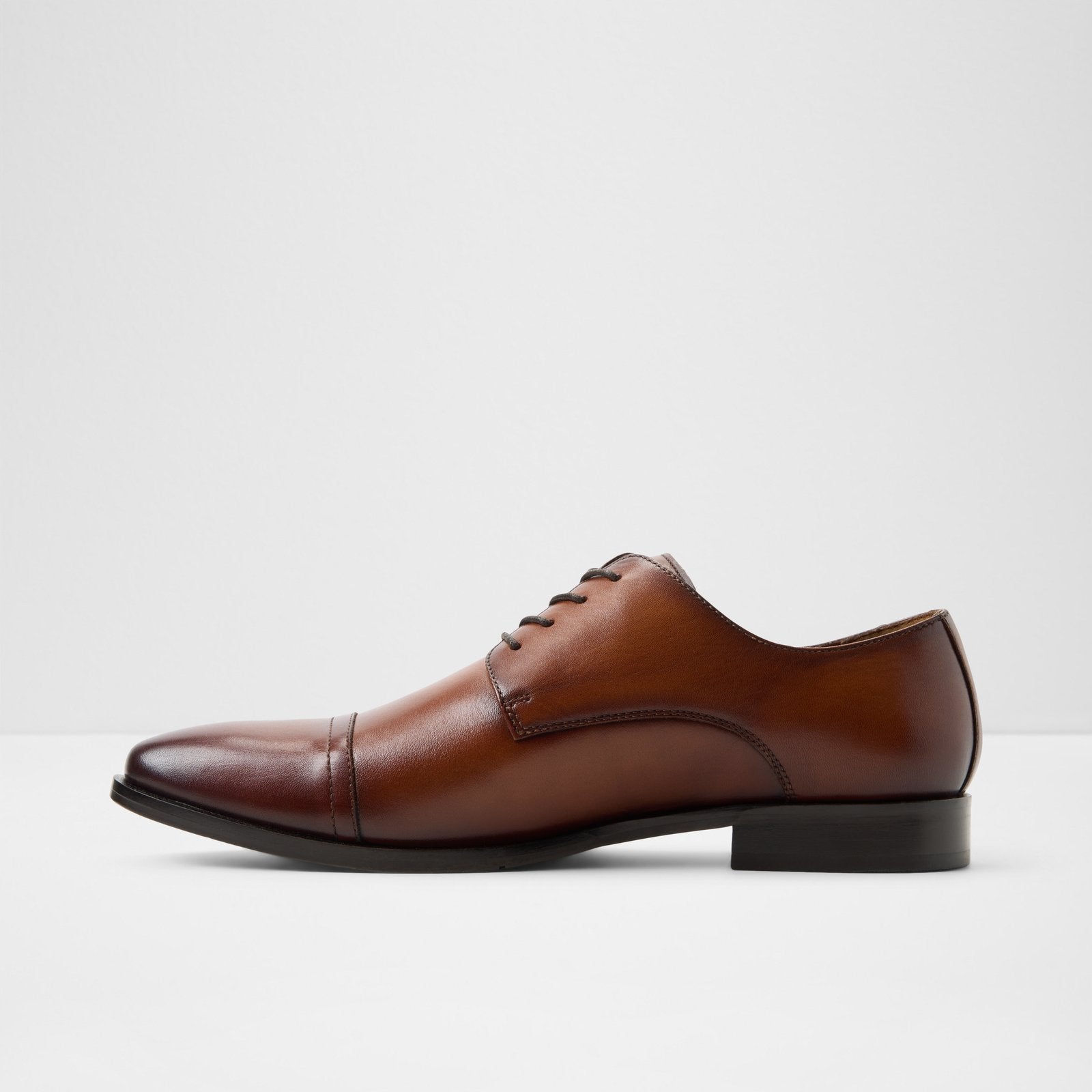 Antico / Lace Ups
