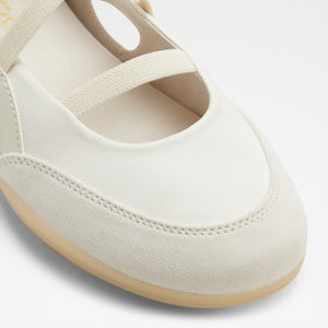 Arabesque / Ballerinas & Mary Janes