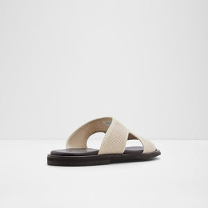 Ashin / Flat Sandals