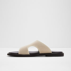 Ashin / Flat Sandals