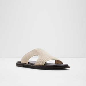 Ashin / Flat Sandals