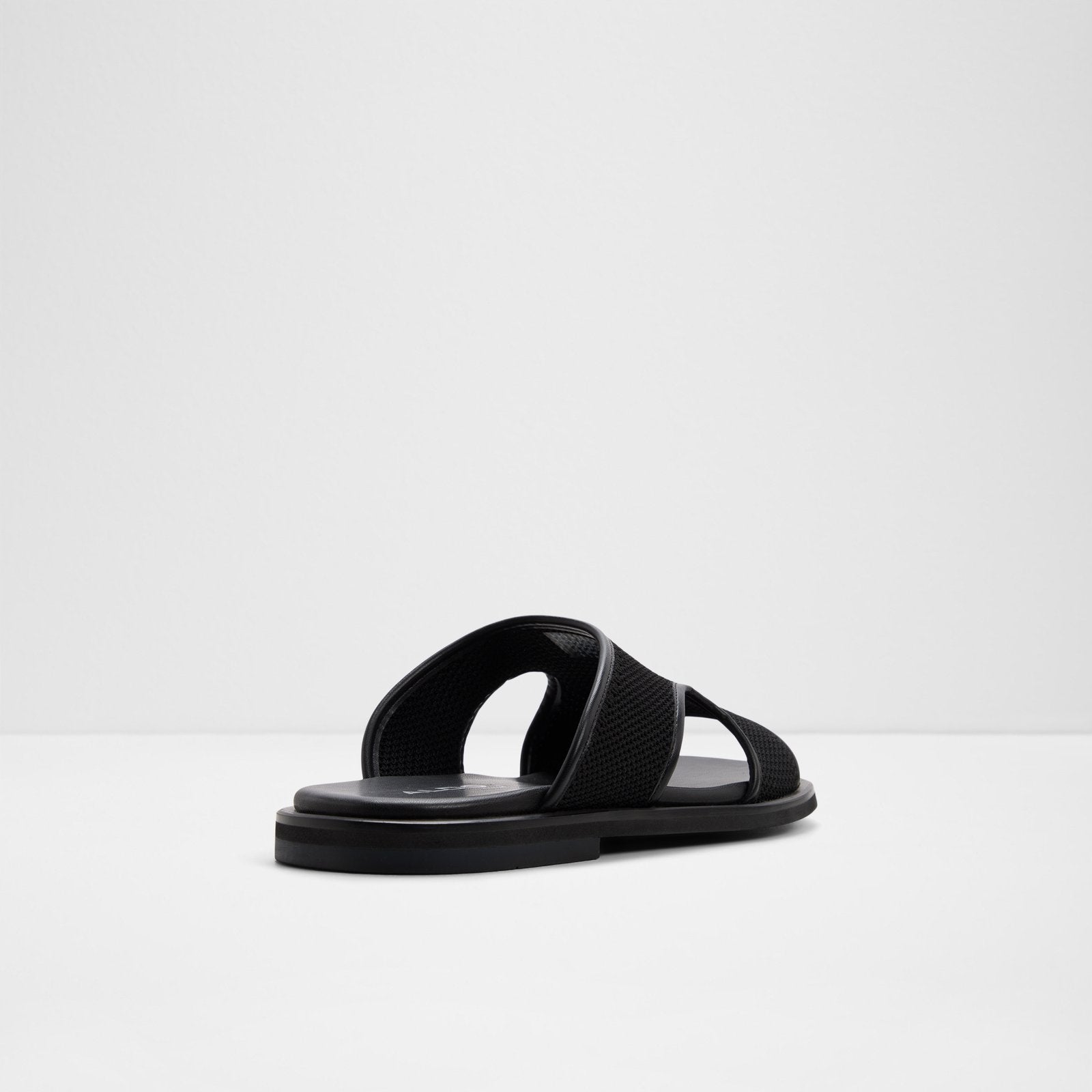 Ashin / صنادل مسطحة