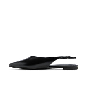 Astride  /  Ballerinas & Mary Janes