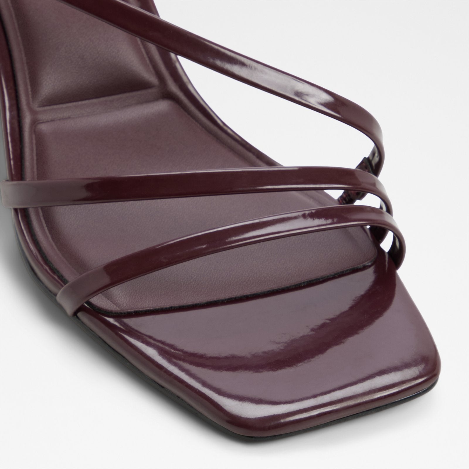 Atlanticus / Heeled Sandals