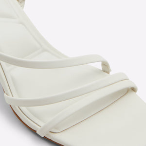 Atlanticus / Heeled Sandals