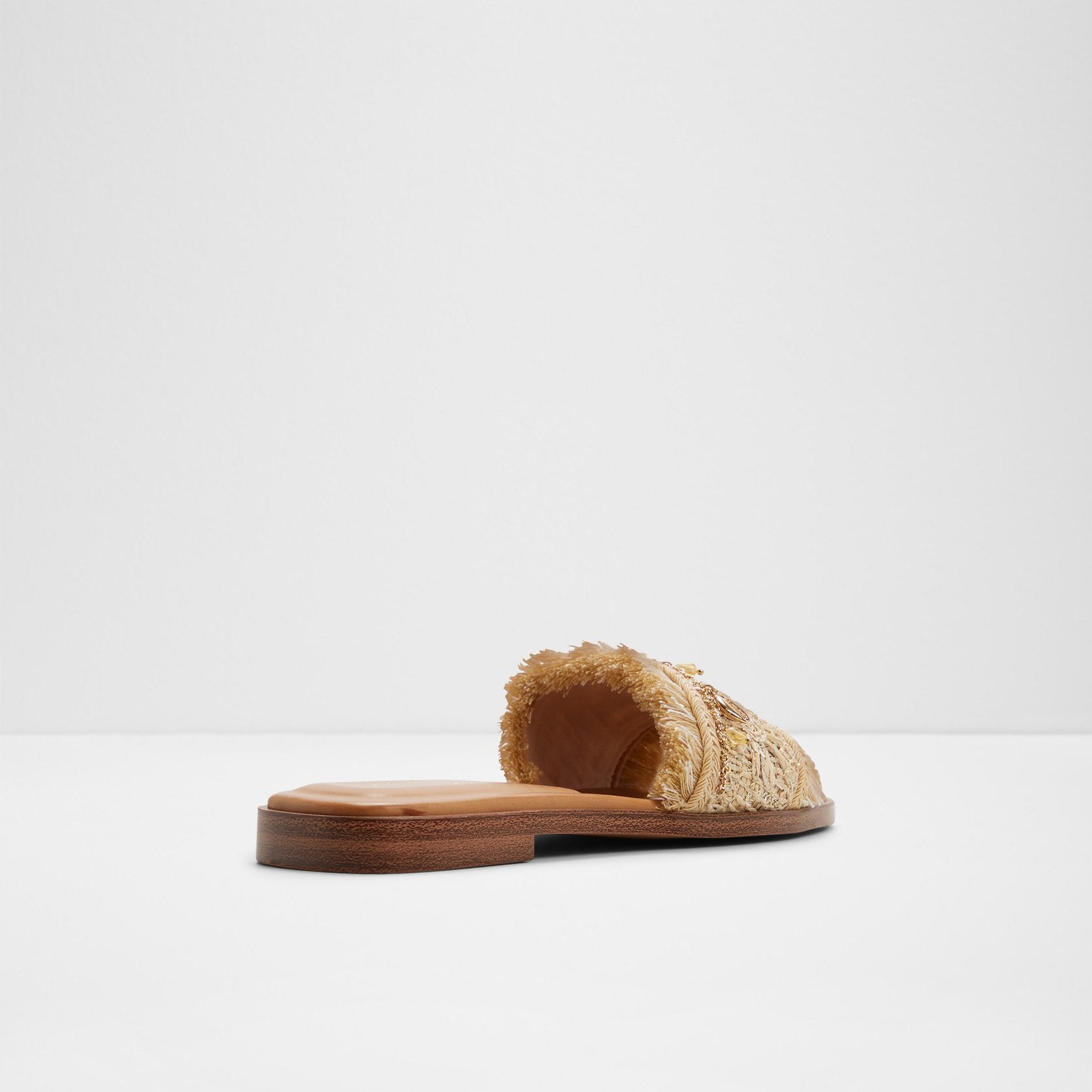 Aurana / Flat Sandals