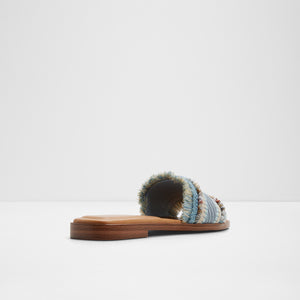 Aurana / Flat Sandals