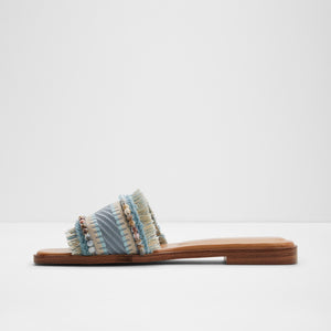 Aurana / Flat Sandals