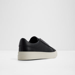 Auren / Sneakers