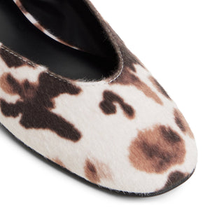Azurra / Ballerinas & Mary Janes