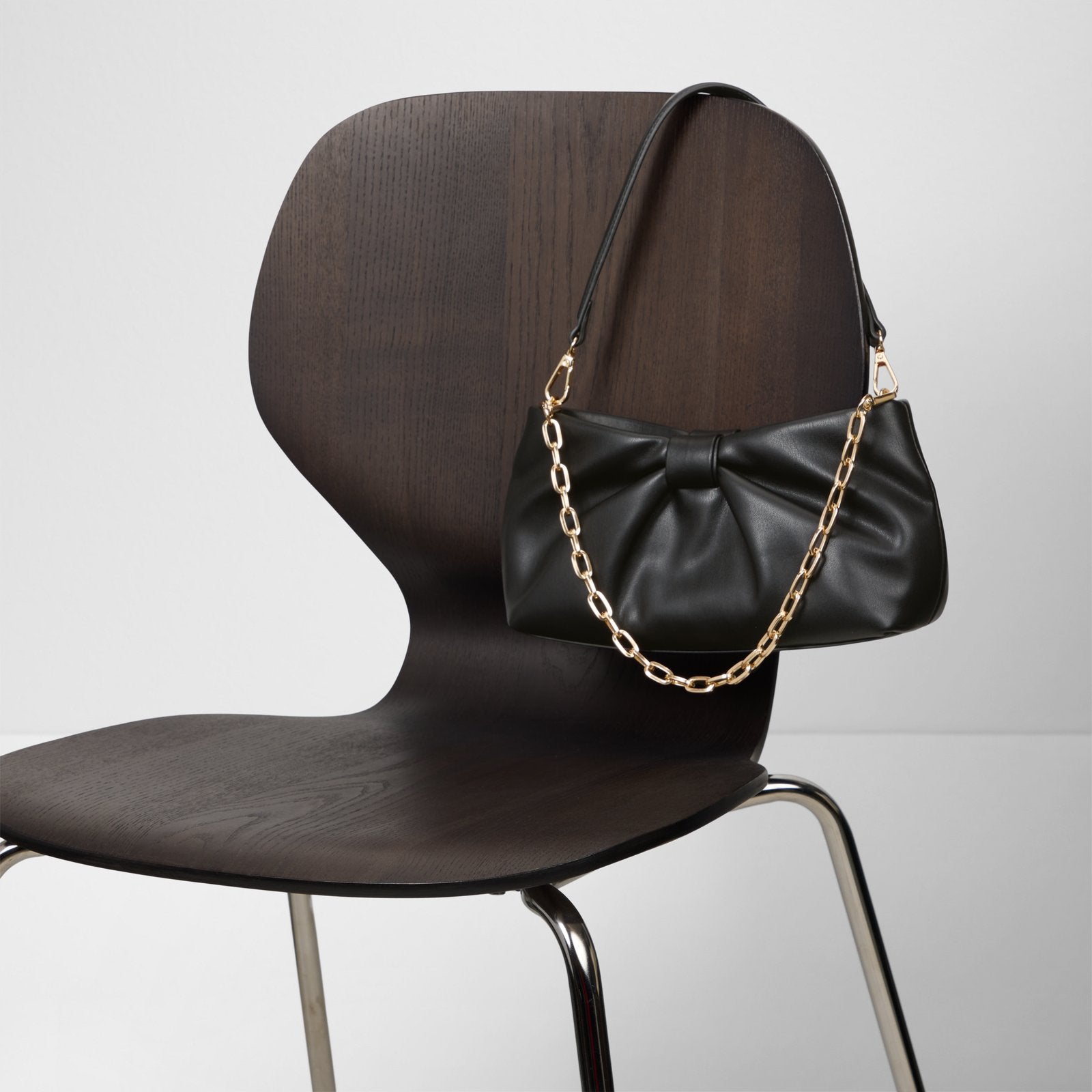 Balisia / Clutch