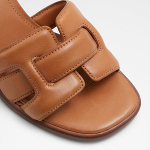 Banaladar / Heeled Sandals