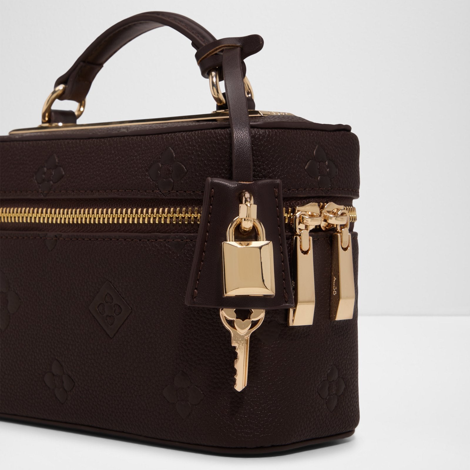 Basma / Vanity Case