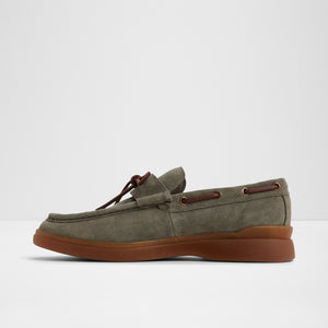 Bazz / Loafers