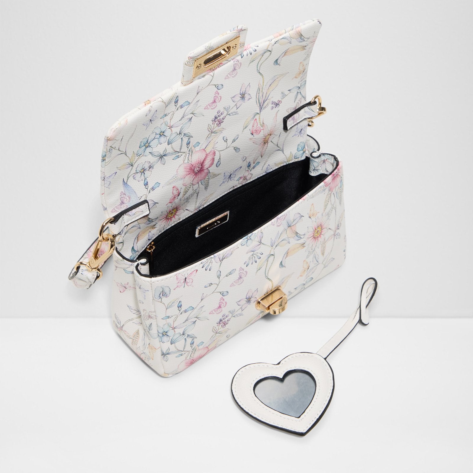 Bbellapurse / حقيبة كروس