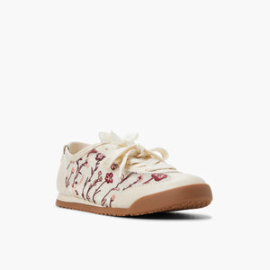 Beaa \ Sneakers