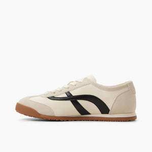 Beaa \ Sneakers