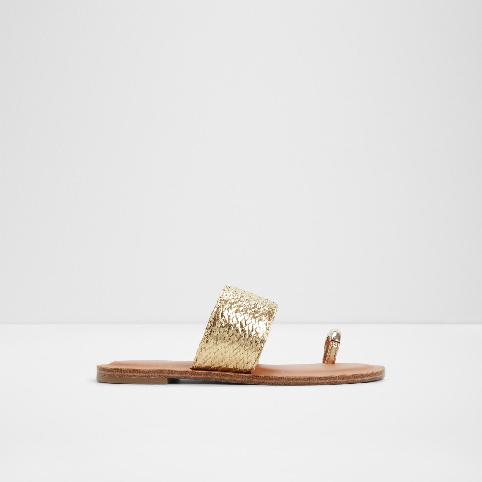 Beachwalk / Flat Sandals