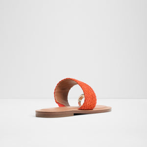 Beachwalk / صنادل مسطحة