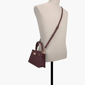 Becccca \ Top Handle
