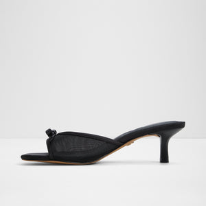 Begoniaa / Heeled Sandals