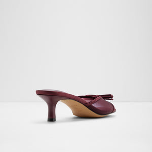 Begoniaa / Heeled Sandals