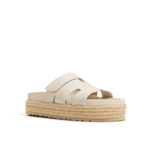 Belizee  /  Wedge Sandals