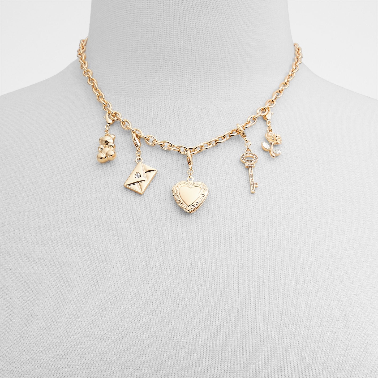 Bemyvalentine / Accessories
