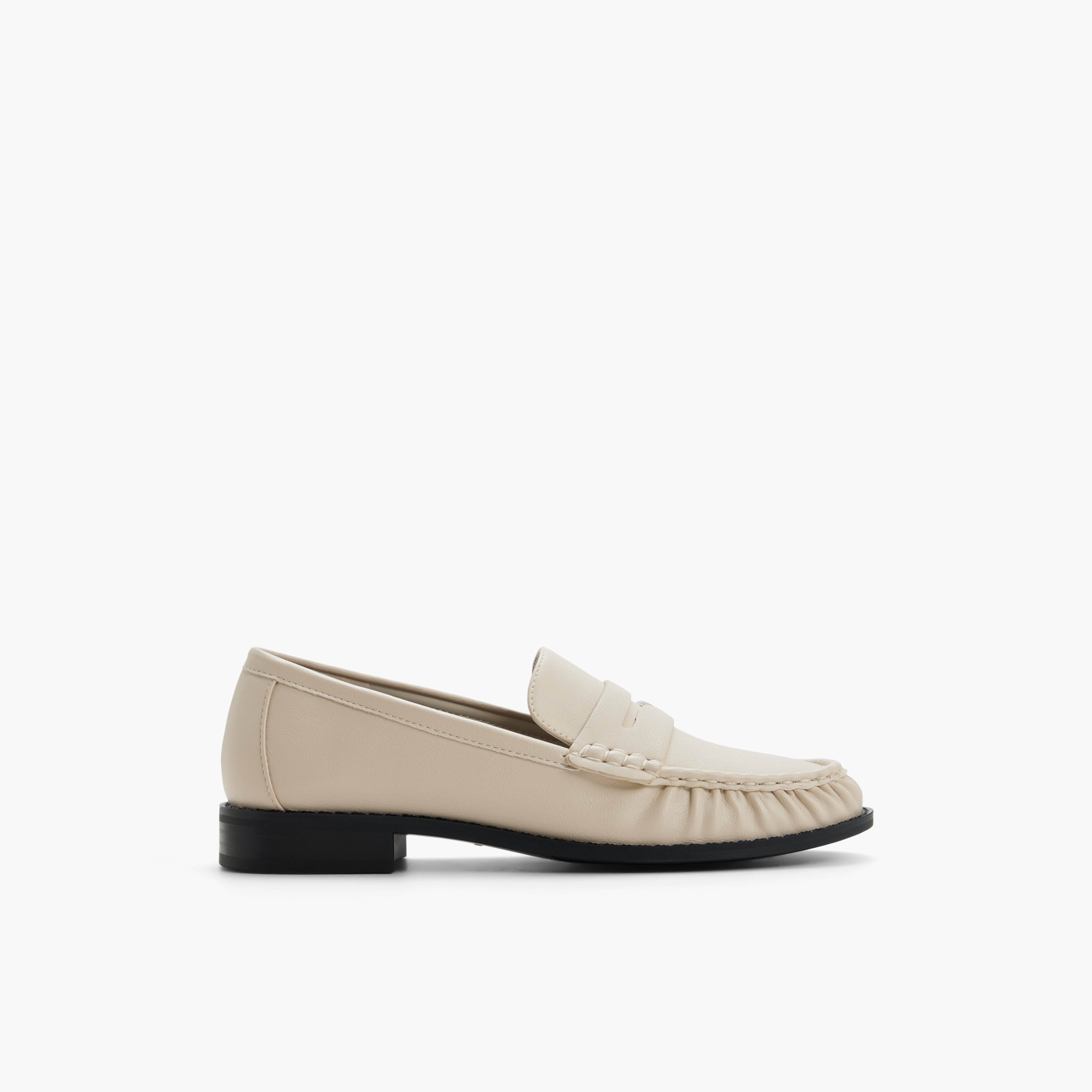 Bobbyy \ Loafers