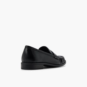 Bobbyy \ Loafers