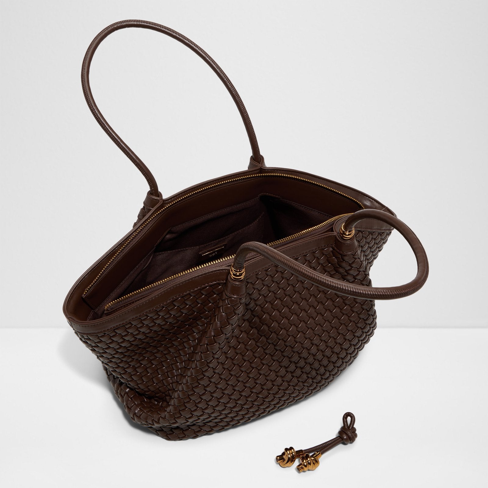 Braelynex / Tote