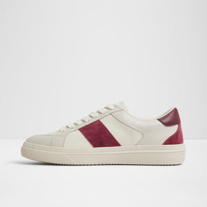 Braxton / Sneakers