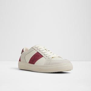 Braxton / Sneakers