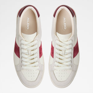 Braxton / Sneakers