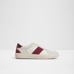 Braxton / Sneakers