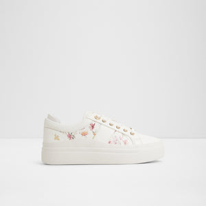 Brynlee / Sneakers