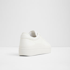 Brynlee / Sneakers