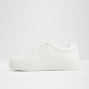 Brynlee / Sneakers