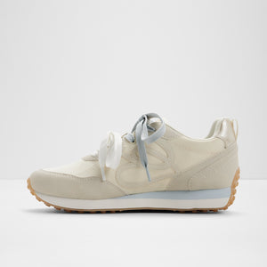 Caely / Sneakers