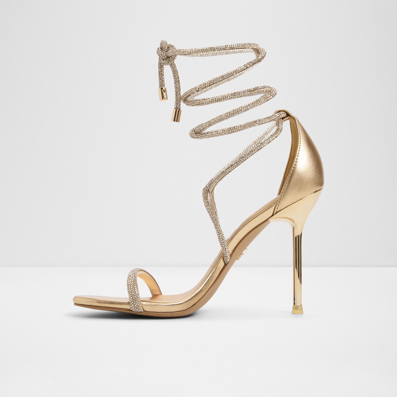 Caladonia / Heeled Sandals