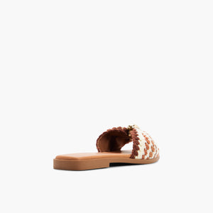Cammiee \ Flat Sandals