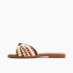 Cammiee \ Flat Sandals