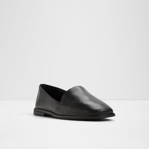 Caraelia / Slip Ons