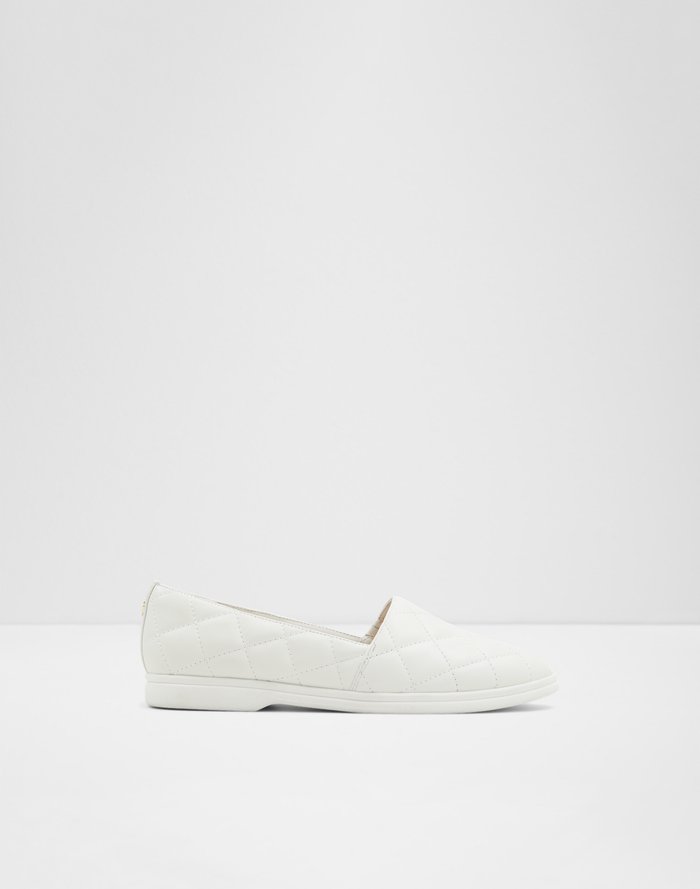 Caraennon / Slip Ons