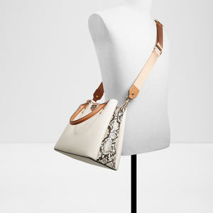 Caraever / Satchel