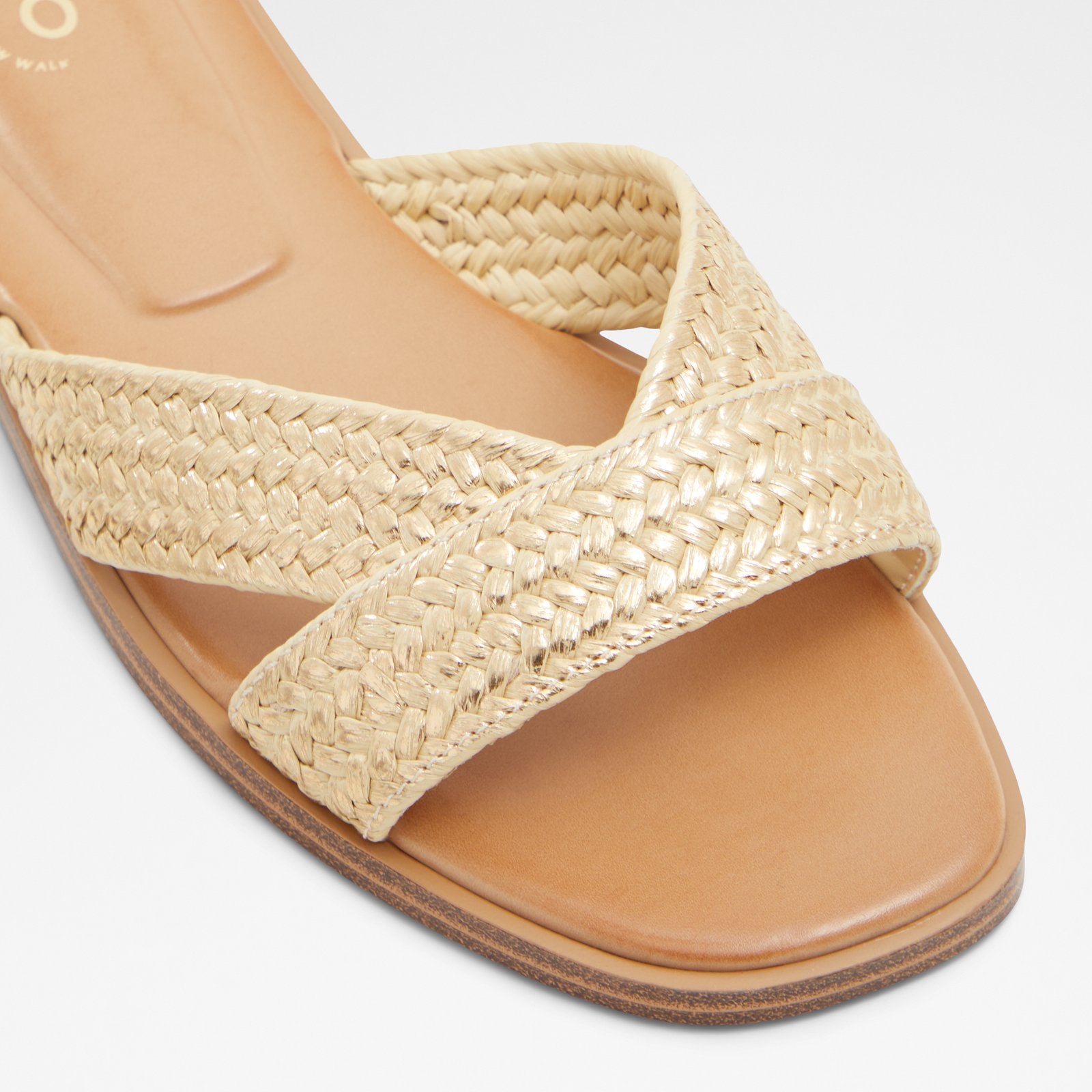 Caria / Flat Sandals