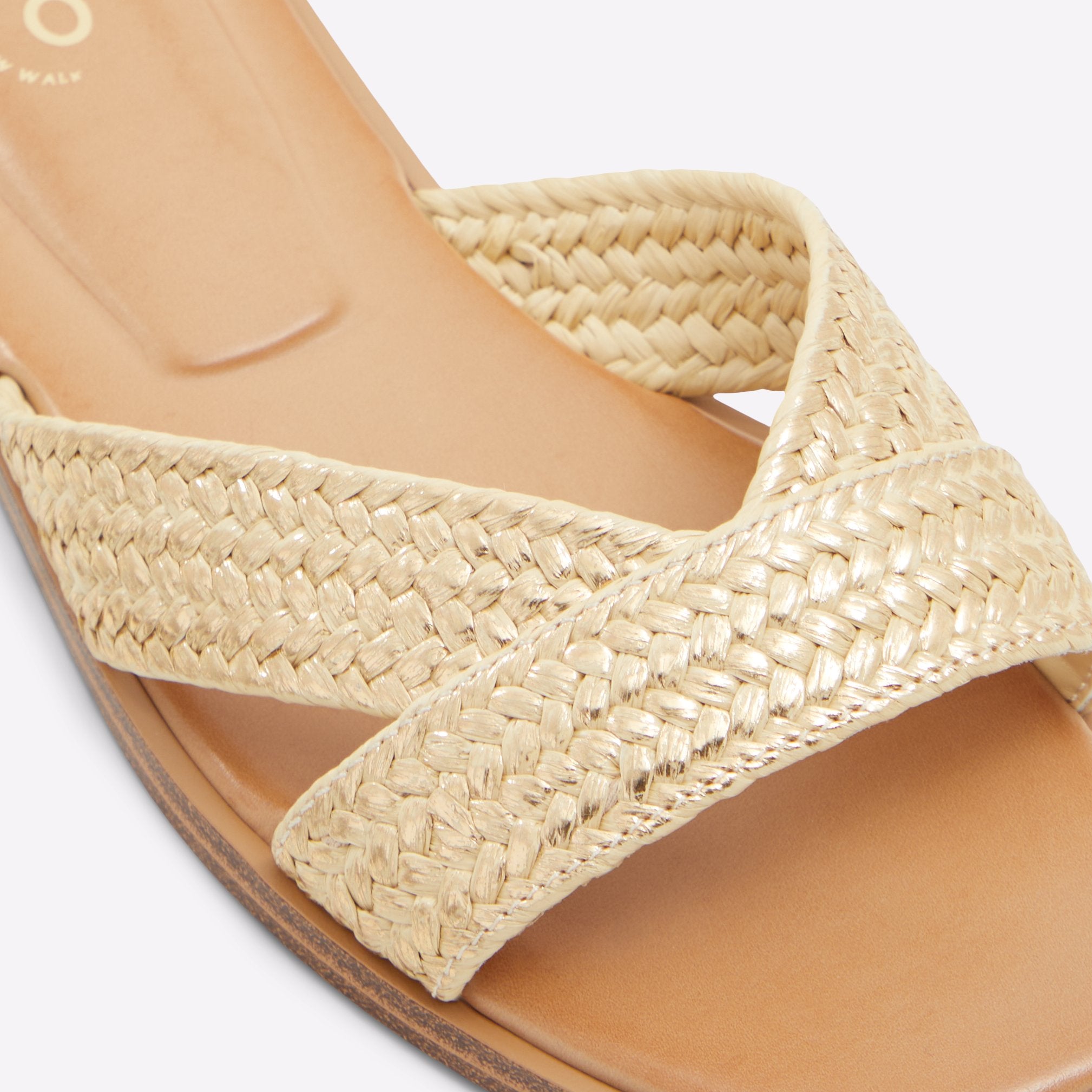 Caria / Flat Sandals