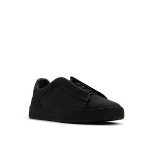 Carlowe / Slip Ons